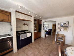 Kitchen/Diner- click for photo gallery